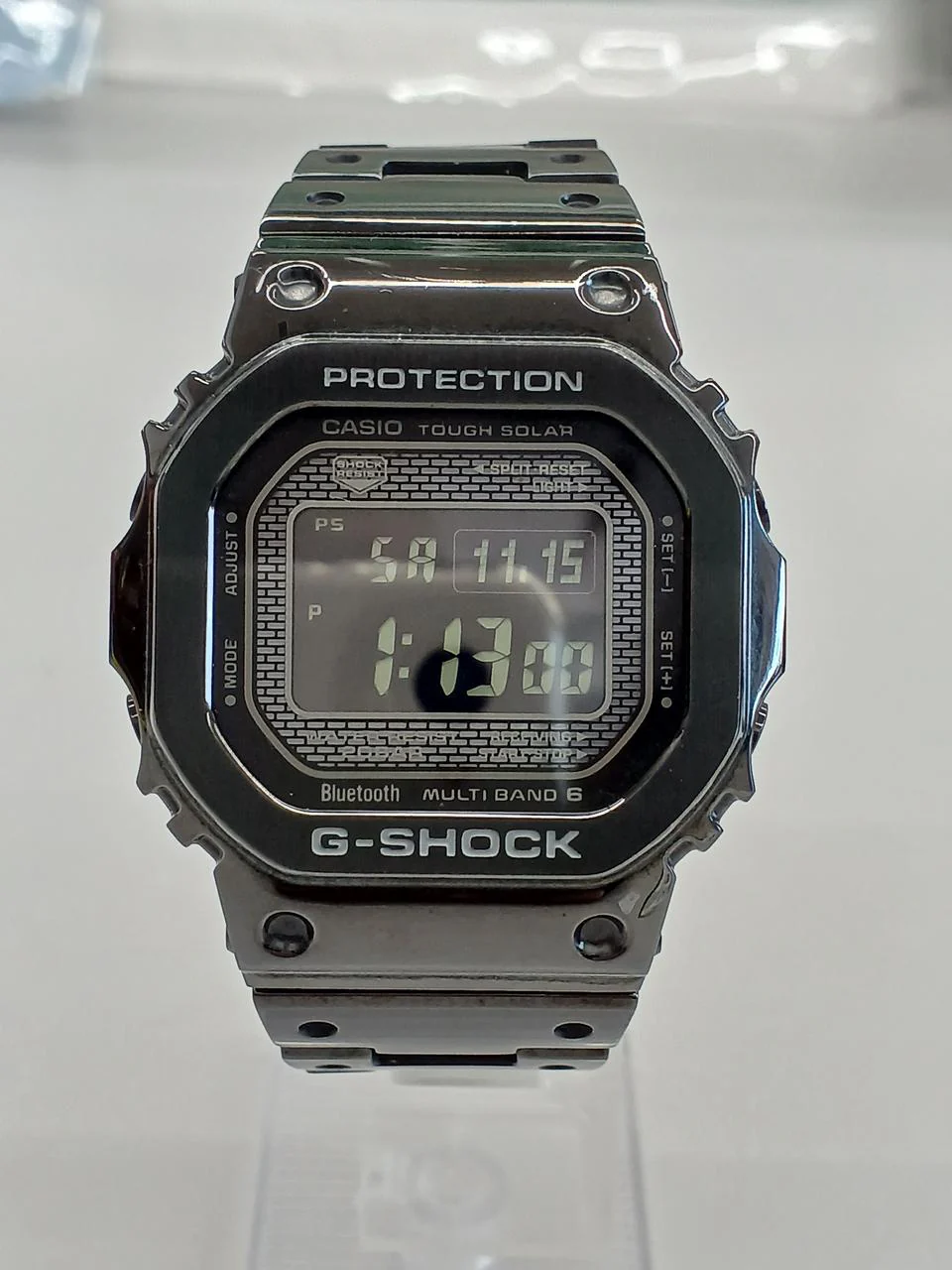 CASIO Solar G-SHOCK wristwatch GMW-B5000
