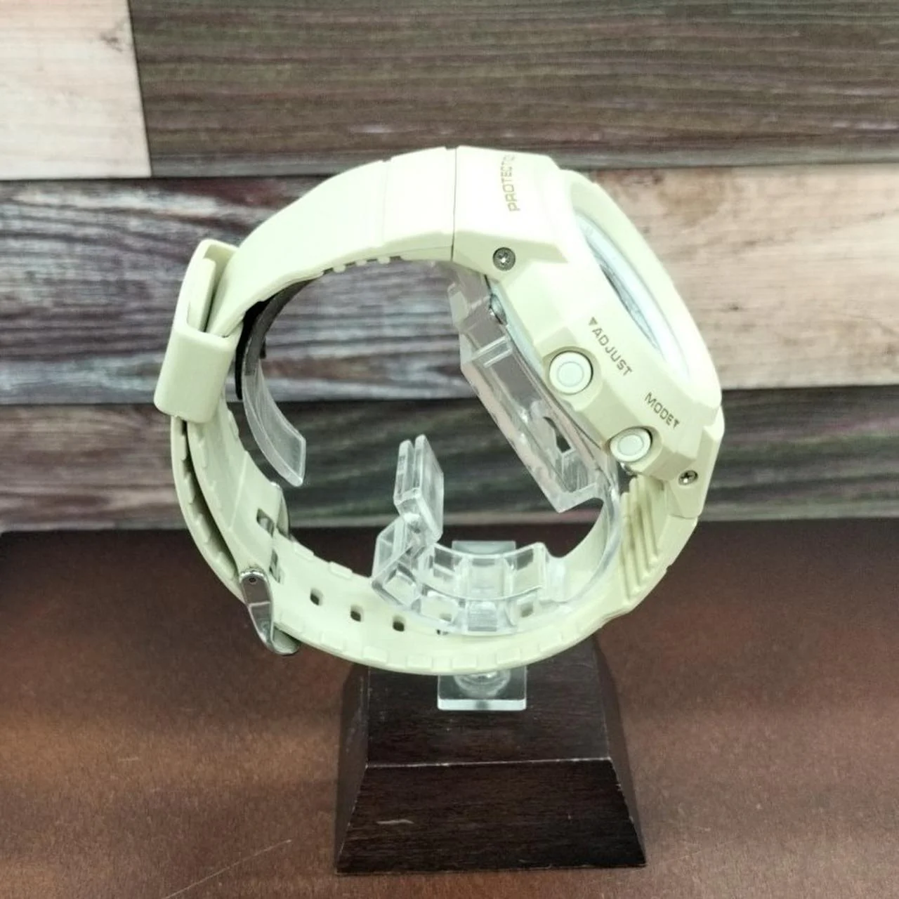 CASIO Solar Radio-Controlled G-SHOCK AWG-M510SEW-7AJF - Image 4