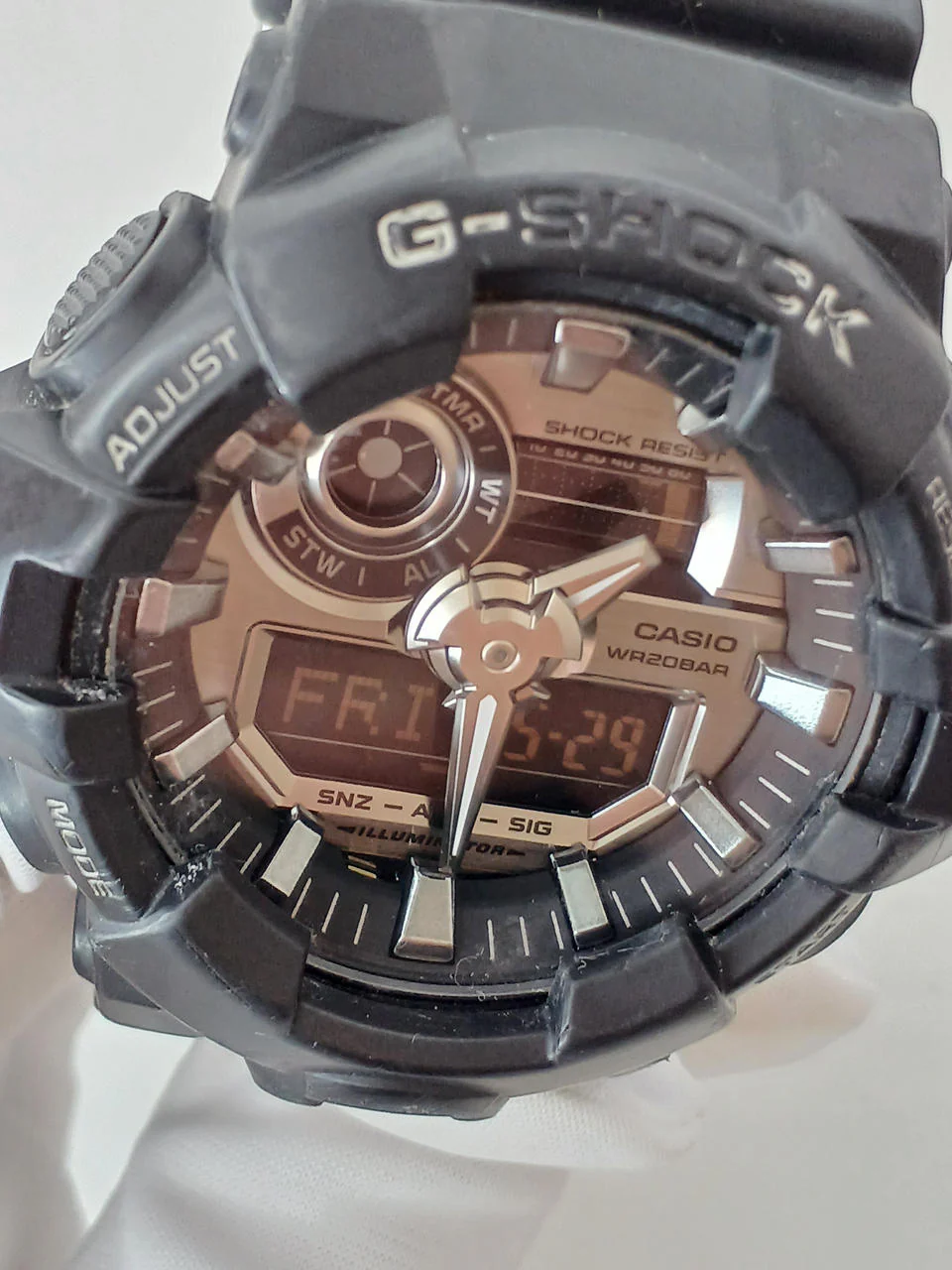 CASIO Three-dimensional 3D face G-SHOCK Garish Color GA-710 - Image 14