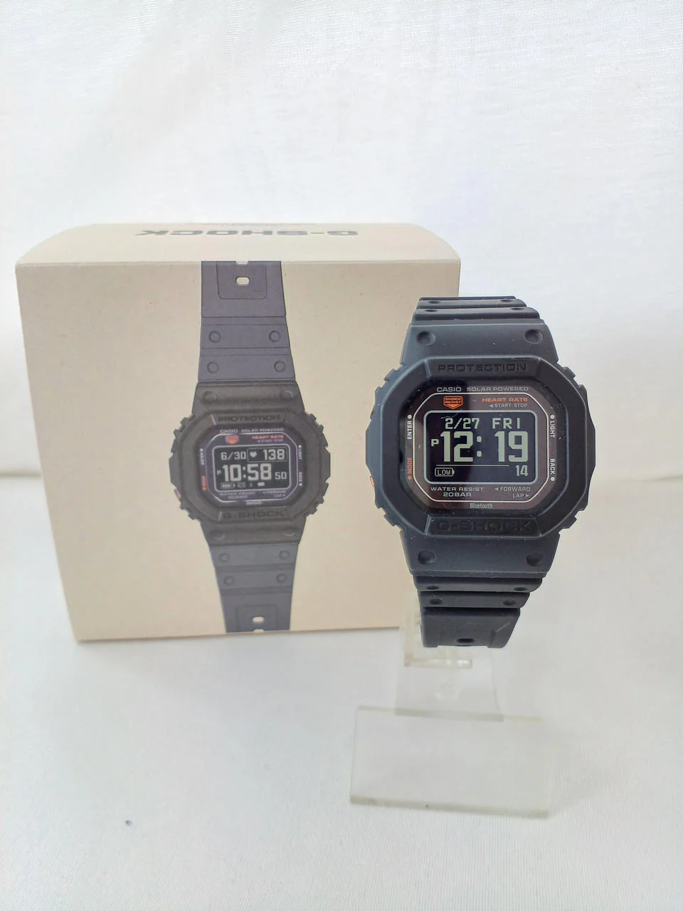 CASIO USB Charging/Solar G-SHOCK G-SQUAD DW-H5600