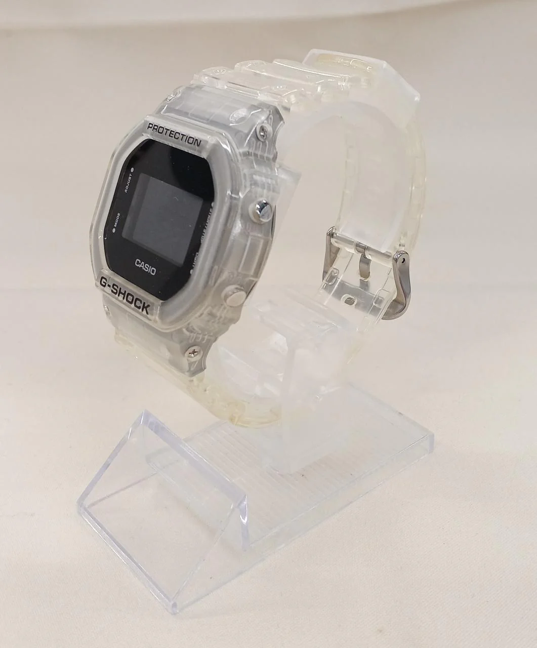 CASIO Watch DW-5600SKE - Image 2