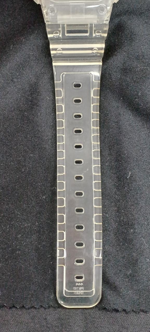 CASIO Watch DW-5600SKE - Image 4