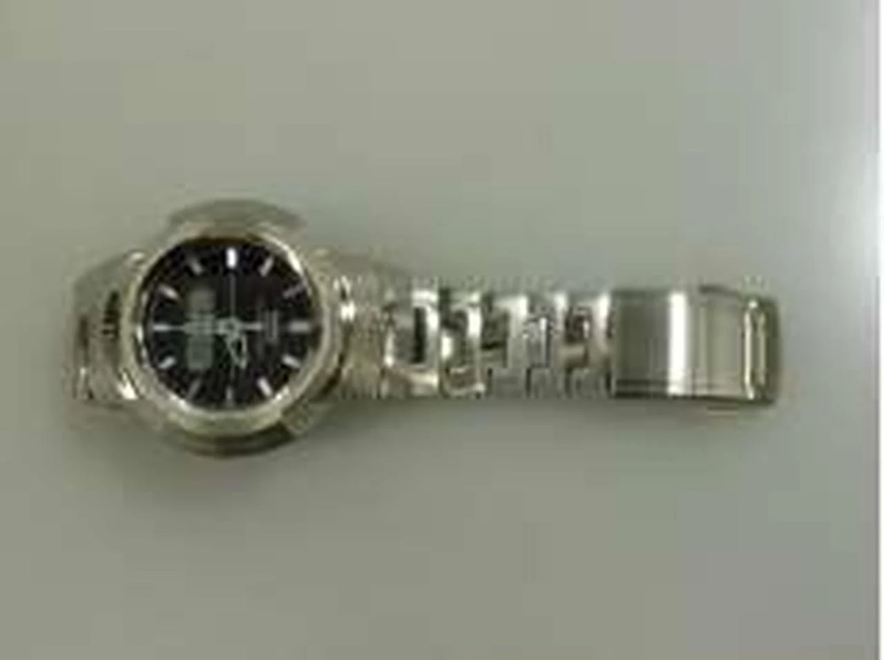 CASIO Wristwatch AWM-500D - Image 2