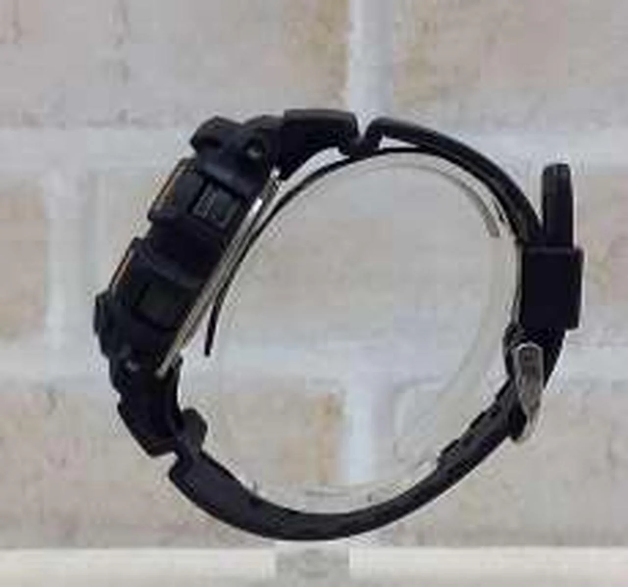 CASIO Wristwatch G-SHOCK G-2300 - Image 4