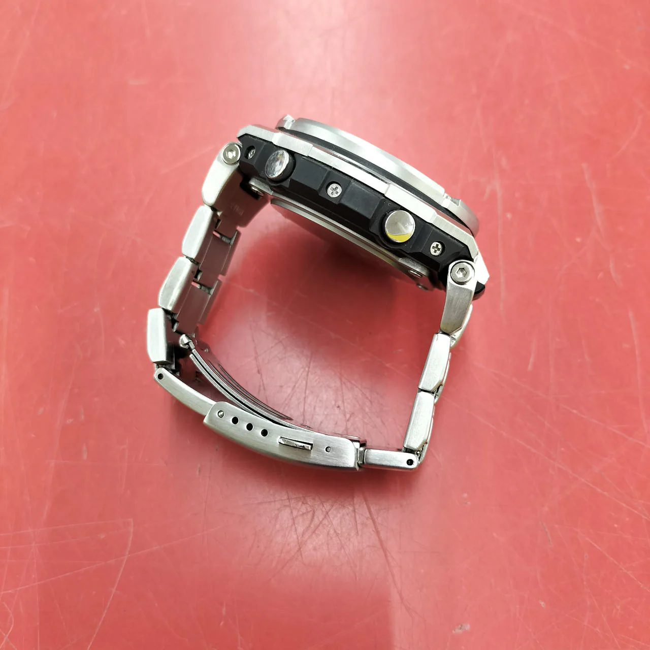 CASIO Wristwatch G-SHOCK GST-W110D - Image 3