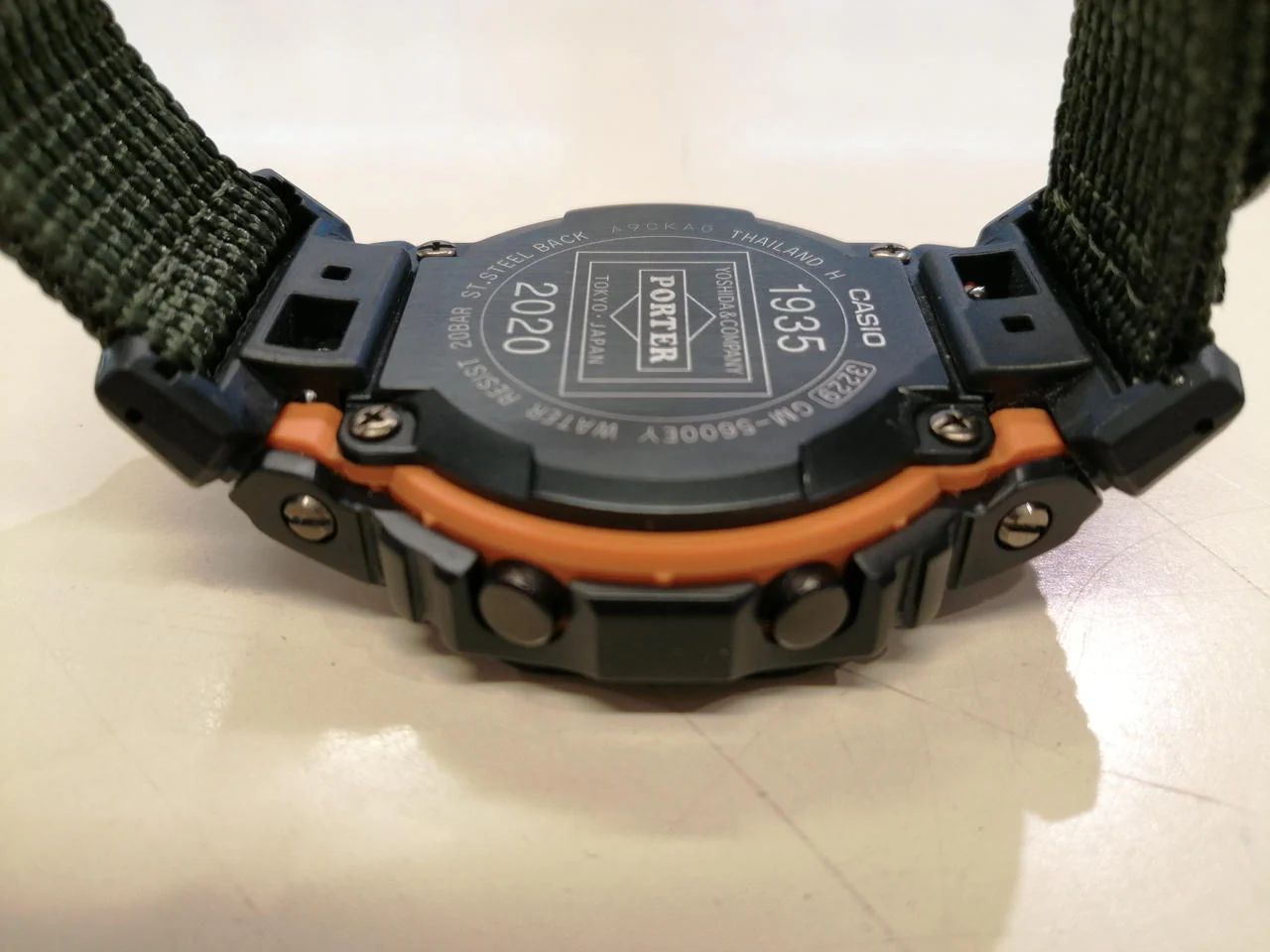 CASIO Wristwatch GM-5600EY - Image 4