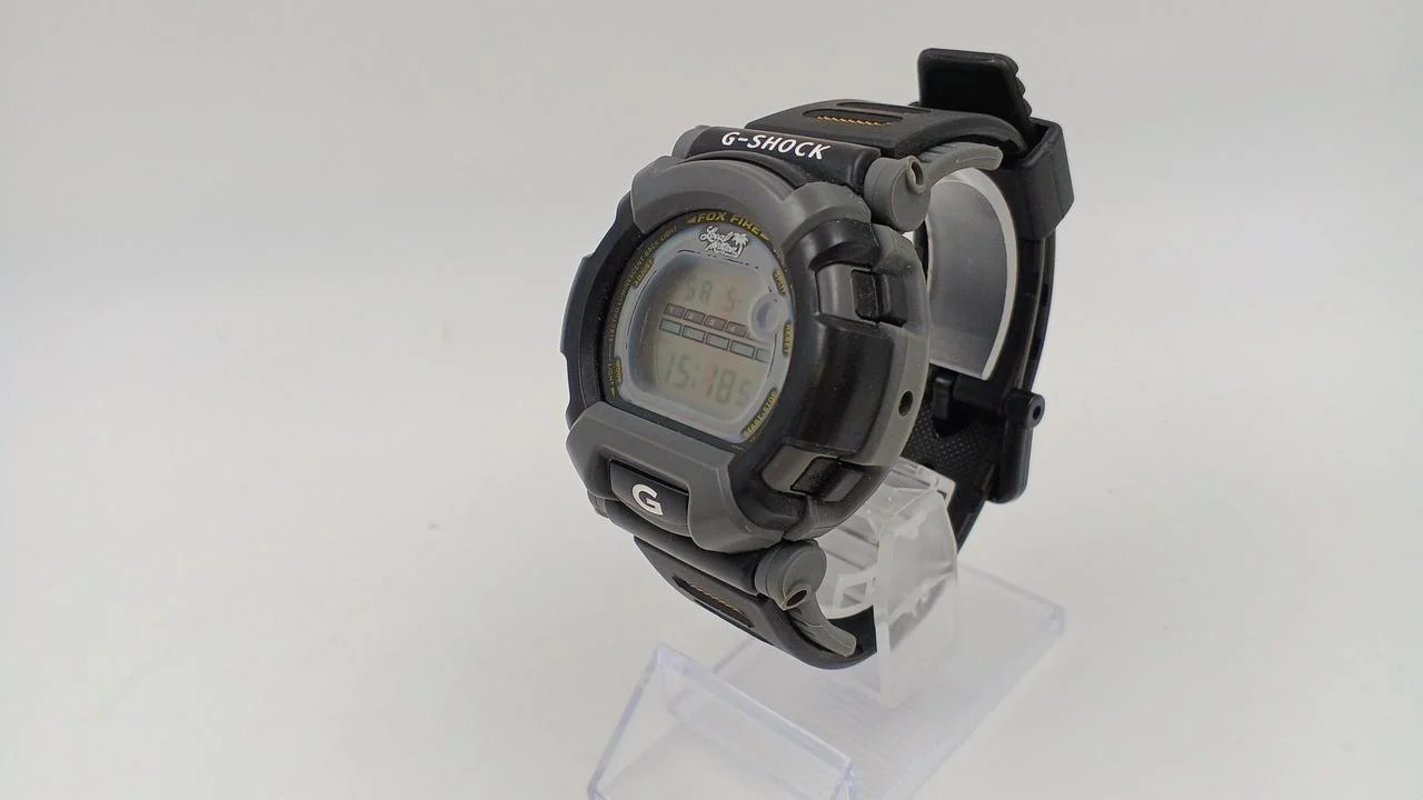 CASIO X LOCAL MOTION G-SHOCK Quartz DW-002 - Image 3