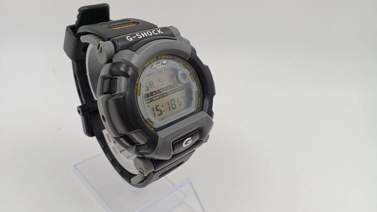 CASIO X LOCAL MOTION G-SHOCK Quartz DW-002 - Image 4