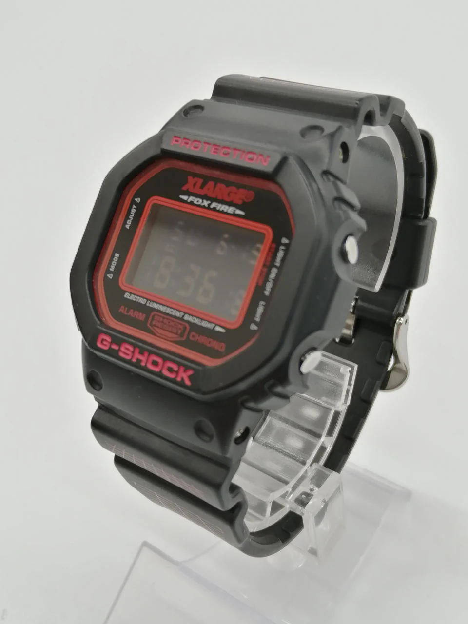 CASIO XLARGE×G-SHOCK DW-5600VT - Image 2