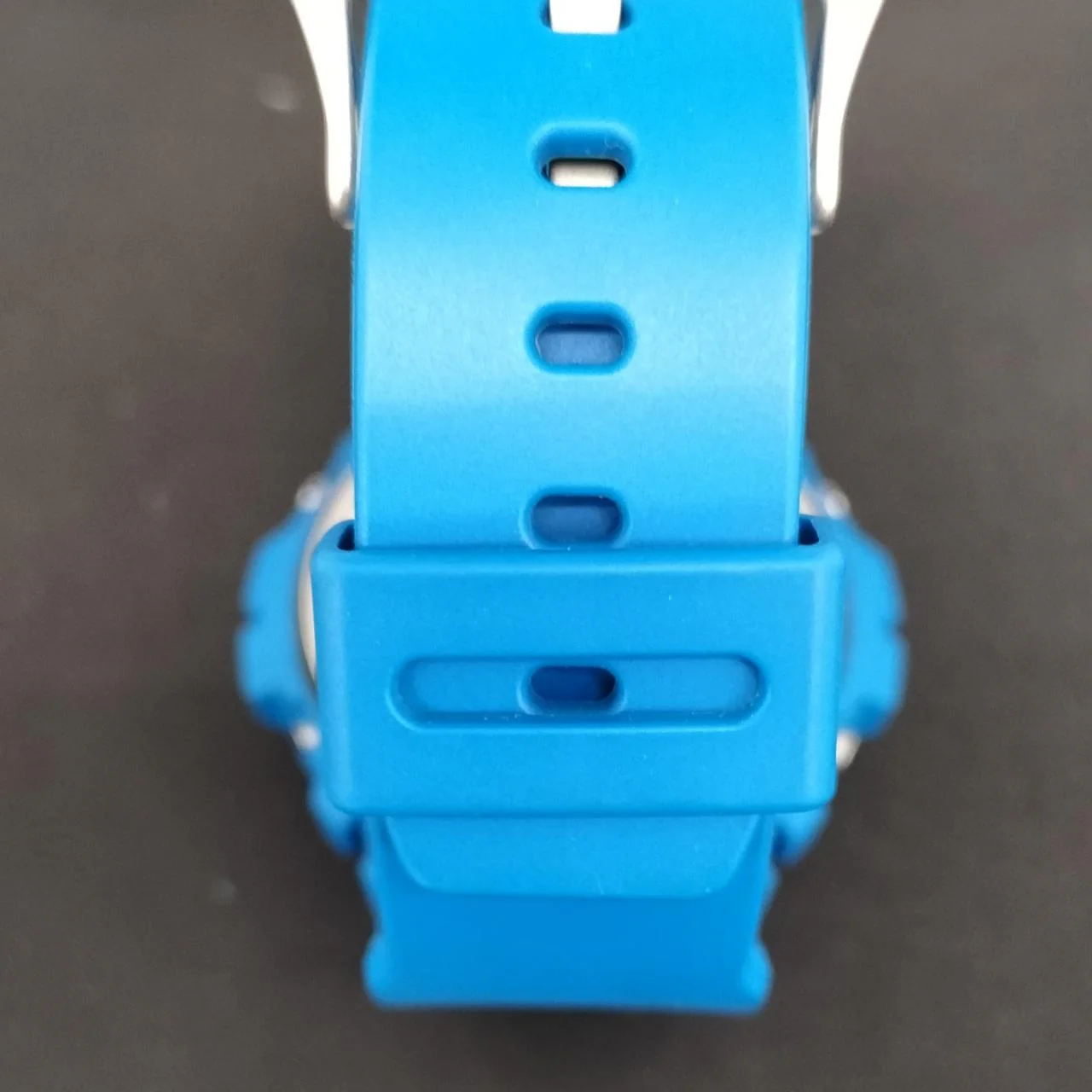 CASIO XLARGE×G-SHOCK DW-6900FS - Image 7