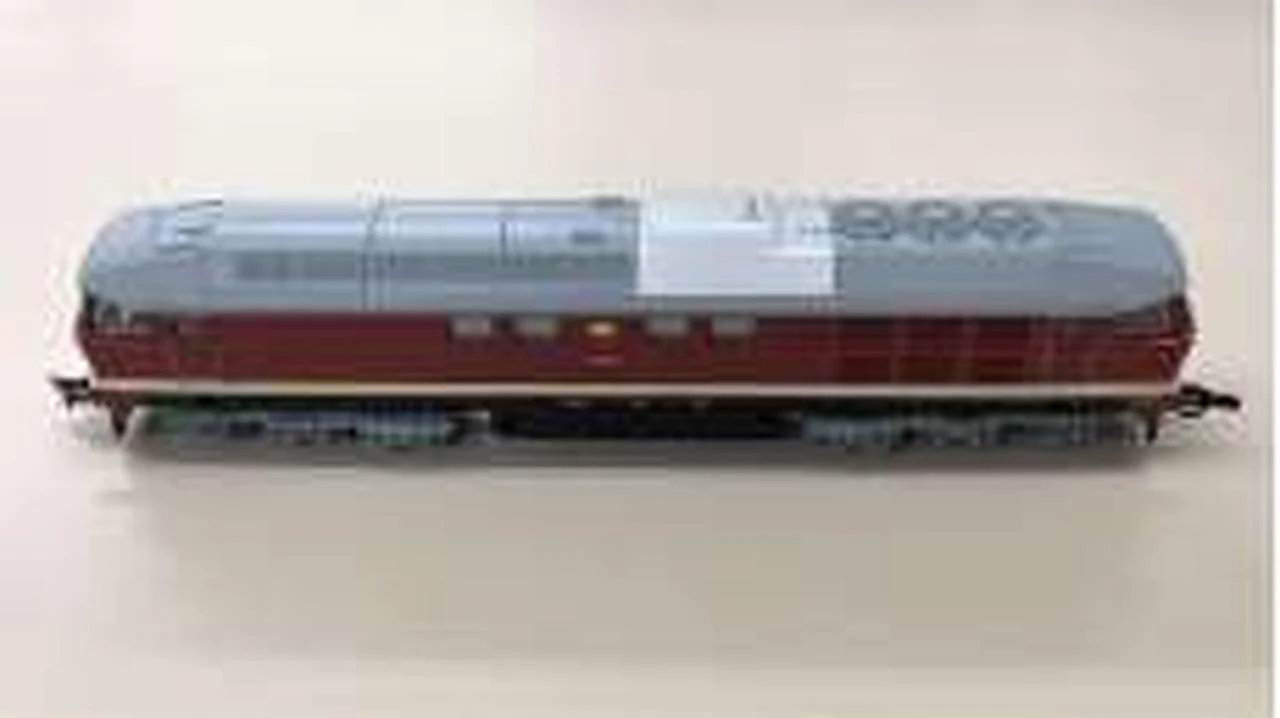 COMMA Diesel Locomotive Diesel Locomotive BR130 DR EP IV - Image 6