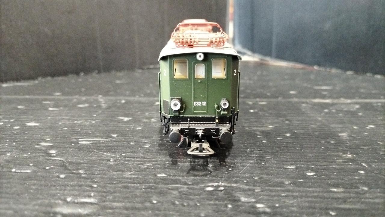 COMMA HO Gauge Rolling Stock Electric Locomotive ELEKTROLOK BR E 32 - Image 13