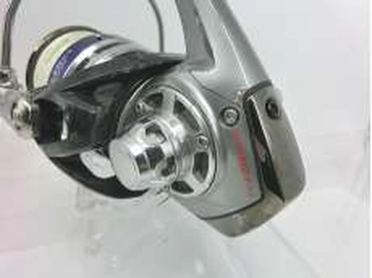 DAIWA 10 Saltiga 4000H (00059523) 00059523 - Image 7