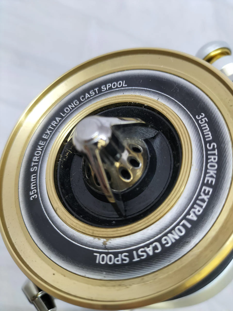 DAIWA AIRROTOR Spinning Reel - Image 7
