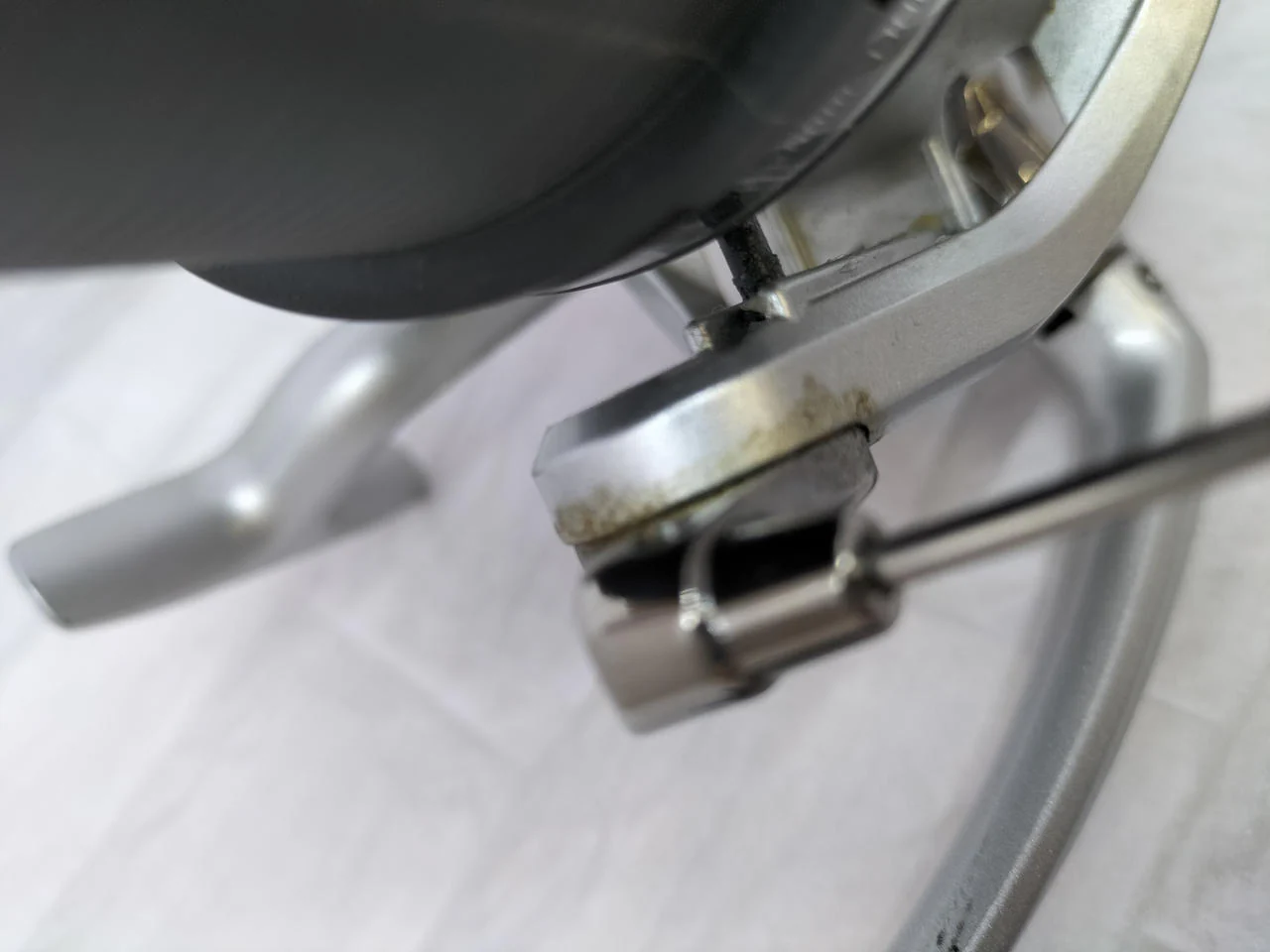 DAIWA AIRROTOR Spinning Reel - Image 8