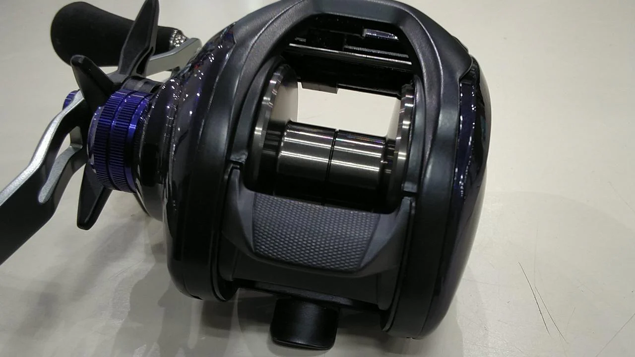 DAIWA Bait reel 23 Saltist - Image 8