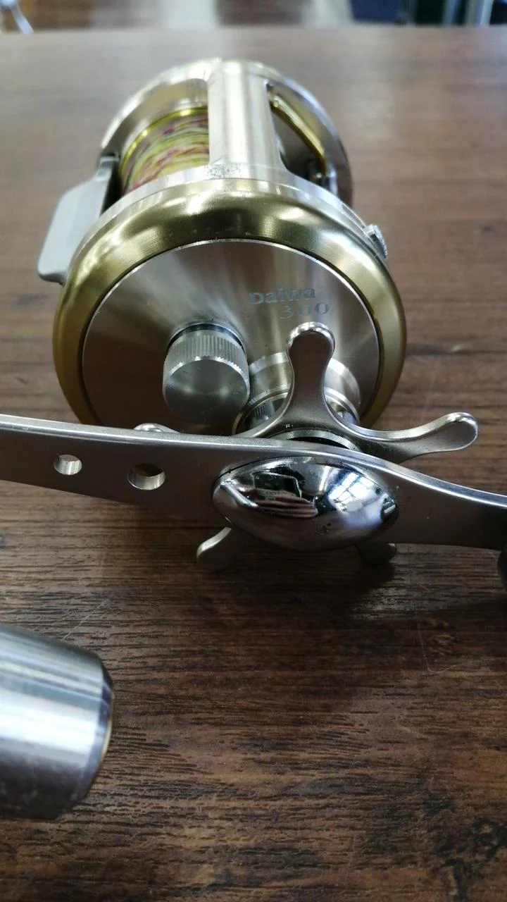 DAIWA Bait reel CVZ-300 - Image 2