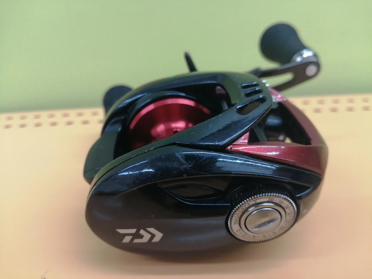 DAIWA Bait Reel HRF PE 8.1L TW - Image 6