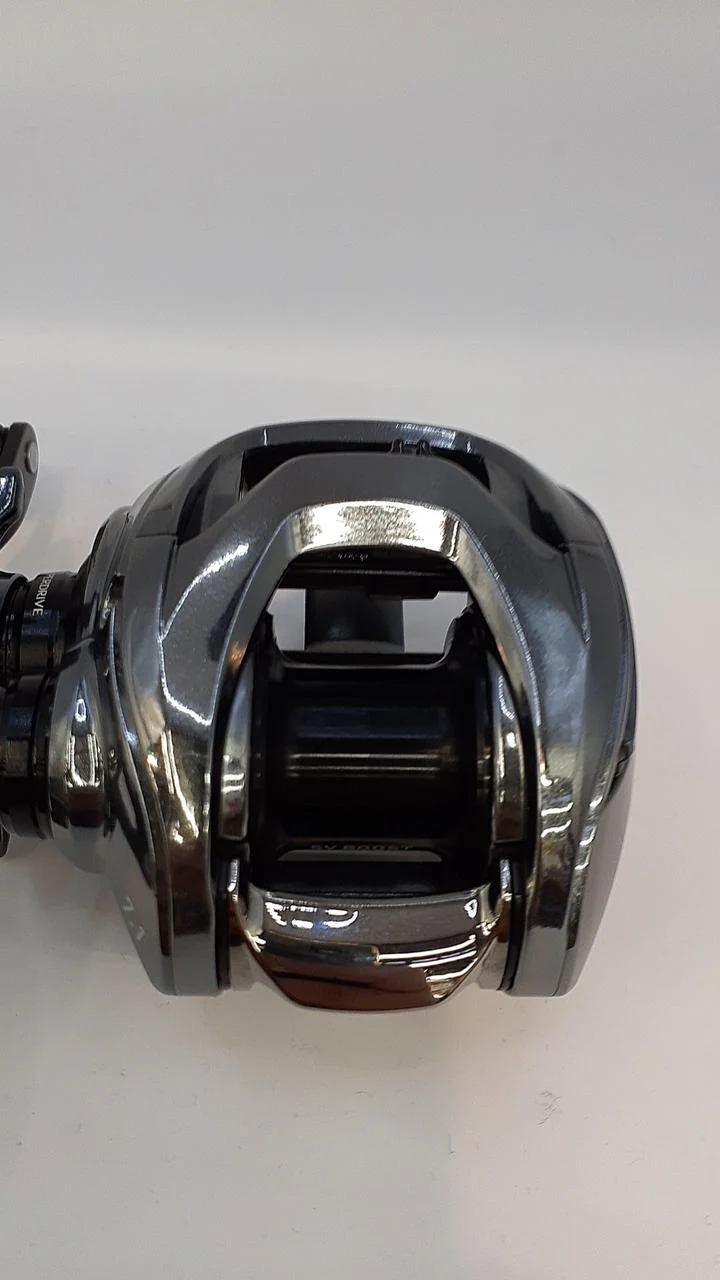 DAIWA Baitcasting Reel 21 STEEZ LTD SV TW 1000HL - Image 8