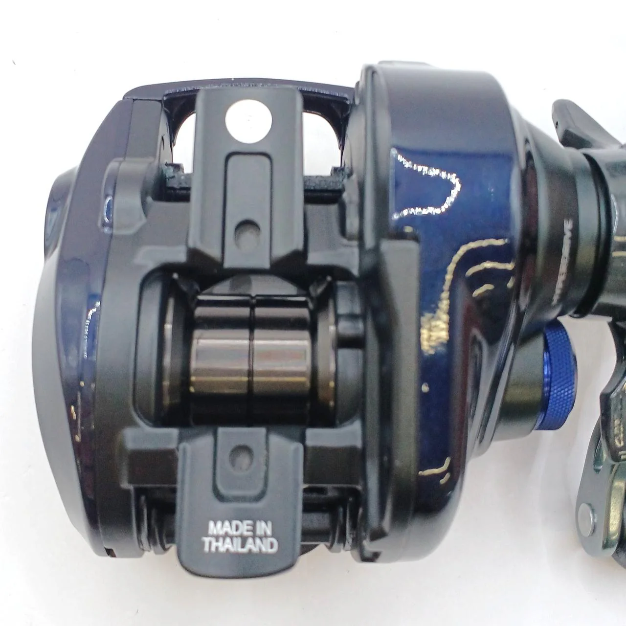 DAIWA Baitcasting Reel 23 SALTIST SV TW PE SP 8.1 - Image 6