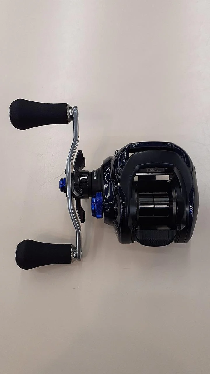 DAIWA Baitcasting Reel 23 SALTIST TW 150XH L 00631037
