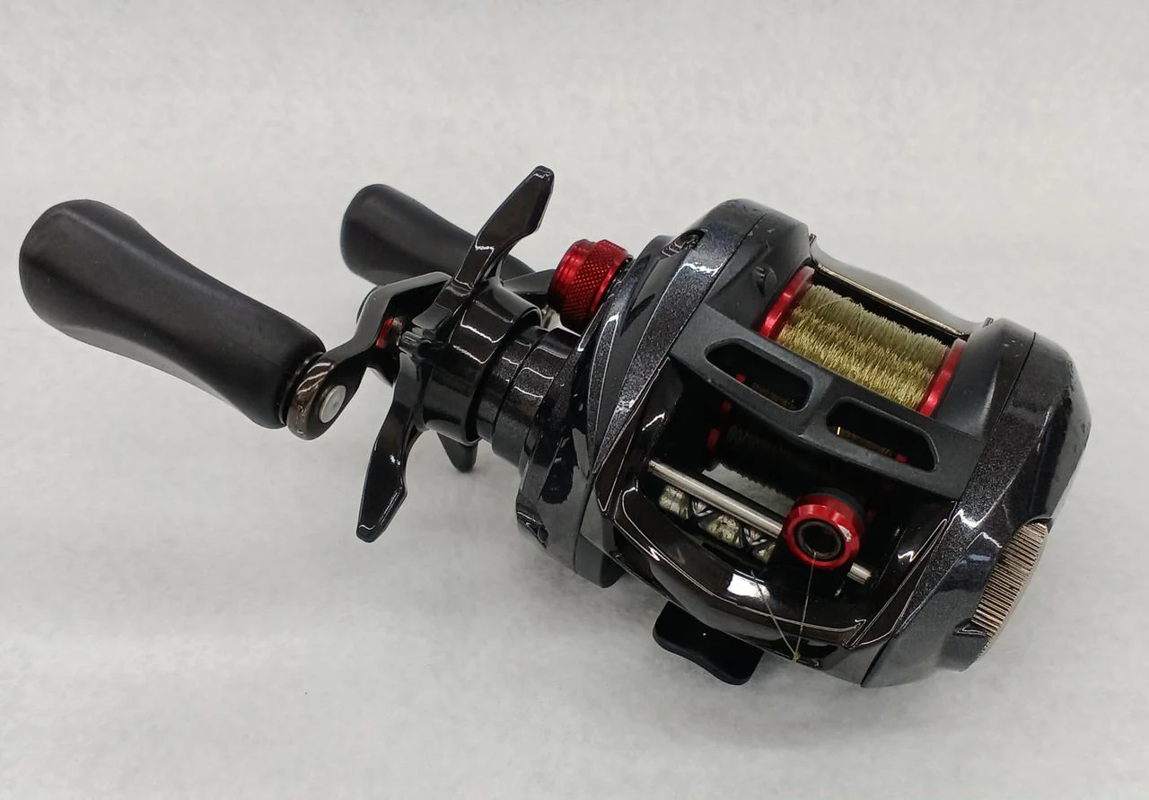 DAIWA Baitcasting Reel ALPHAS AIR 7.2 - Image 3