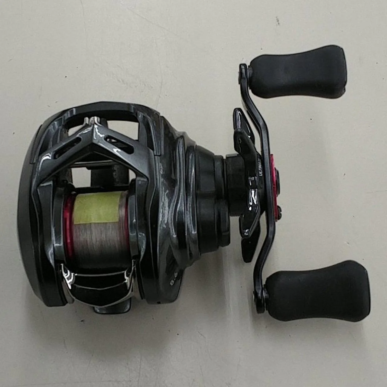 DAIWA Baitcasting Reel ALPHAS AIR TW 8.6R - Image 4