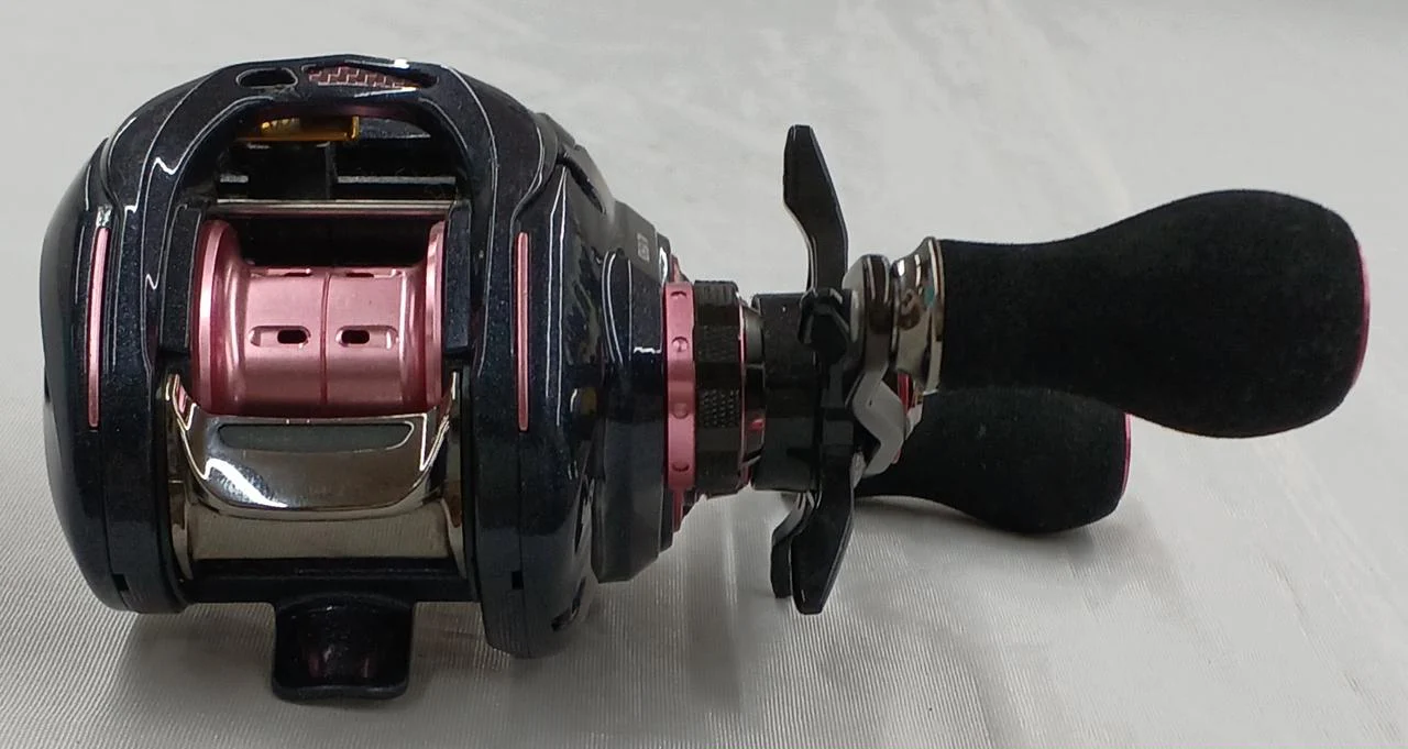 DAIWA Baitcasting reel MAGSEALED - Image 5