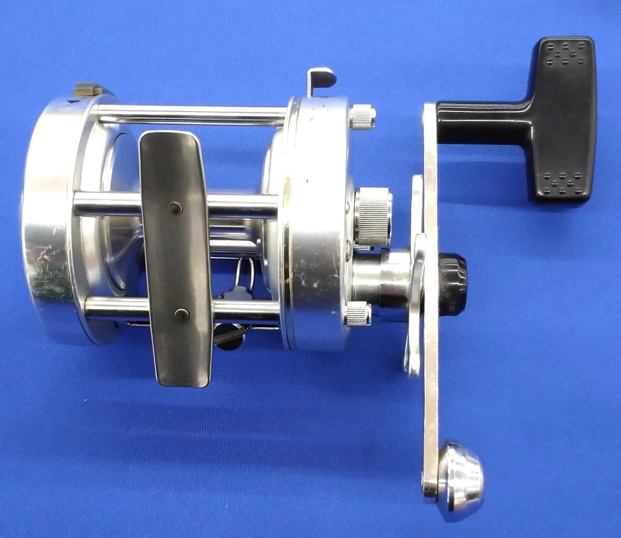 Daiwa Baitcasting reel MARINE HOUSE - Image 5
