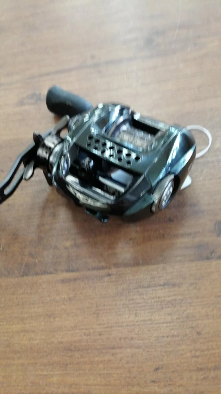 DAIWA Baitcasting Reel STEEZ LIMITED SV 105XH