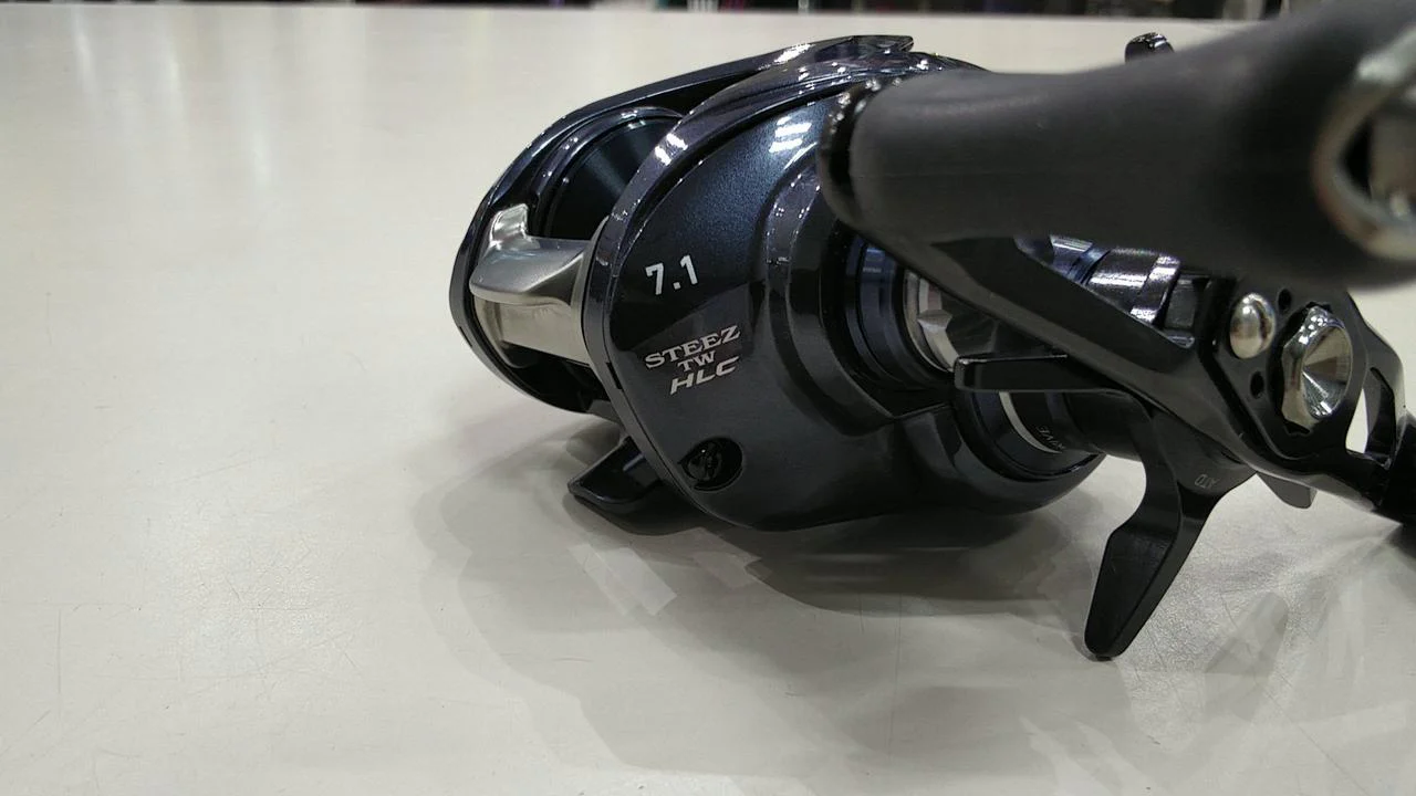 DAIWA Baitcasting Reel STEEZ TW HLC 7.1 - Image 7