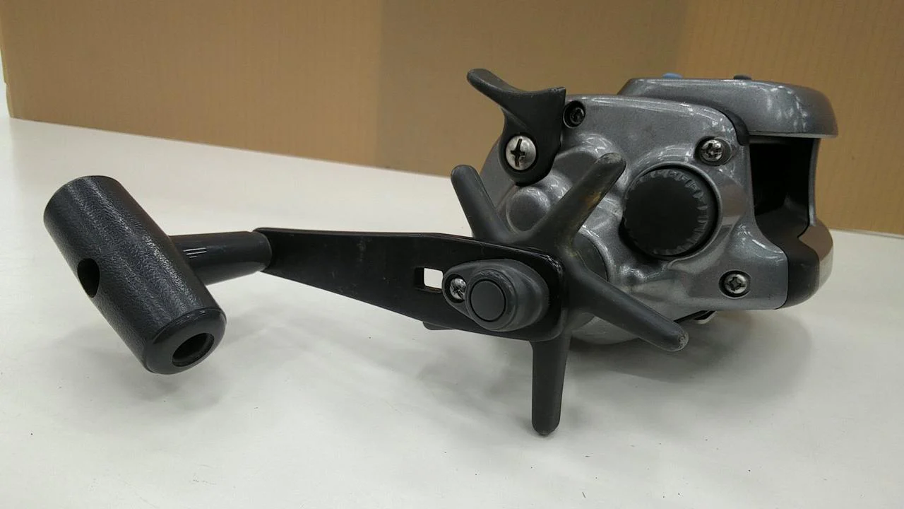 DAIWA Baitcasting Reel Tana Sensor S 400DX - Image 7