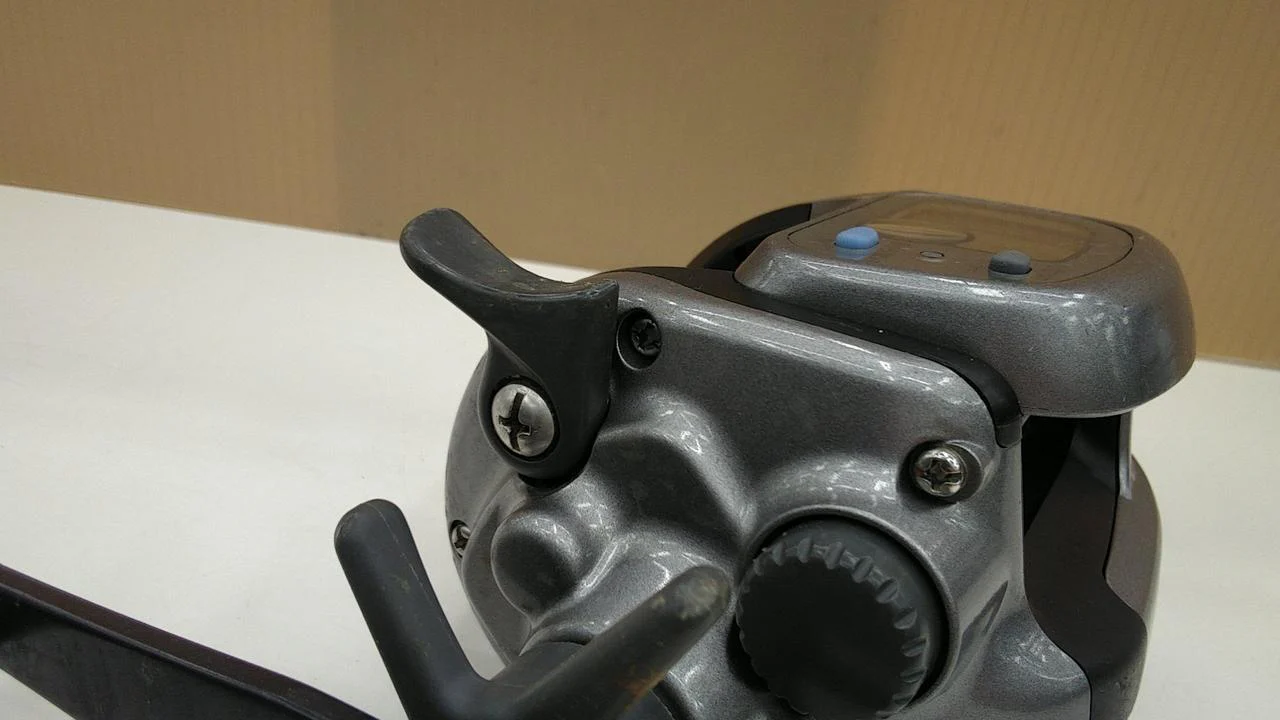DAIWA Baitcasting Reel Tana Sensor S 400DX - Image 9