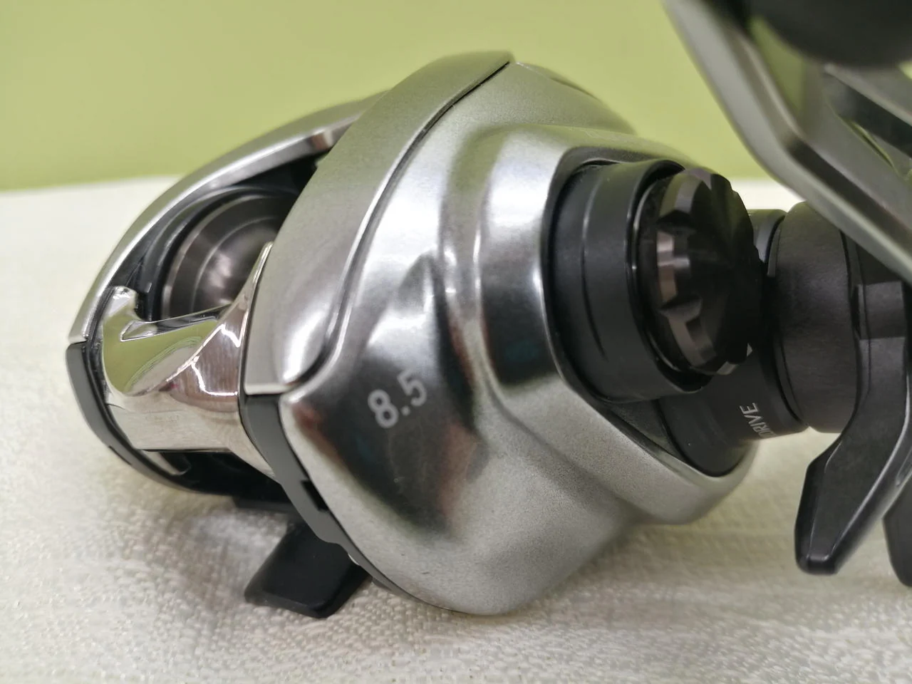 DAIWA Baitcasting Reel ZILLION SV TW 1000XH - Image 9