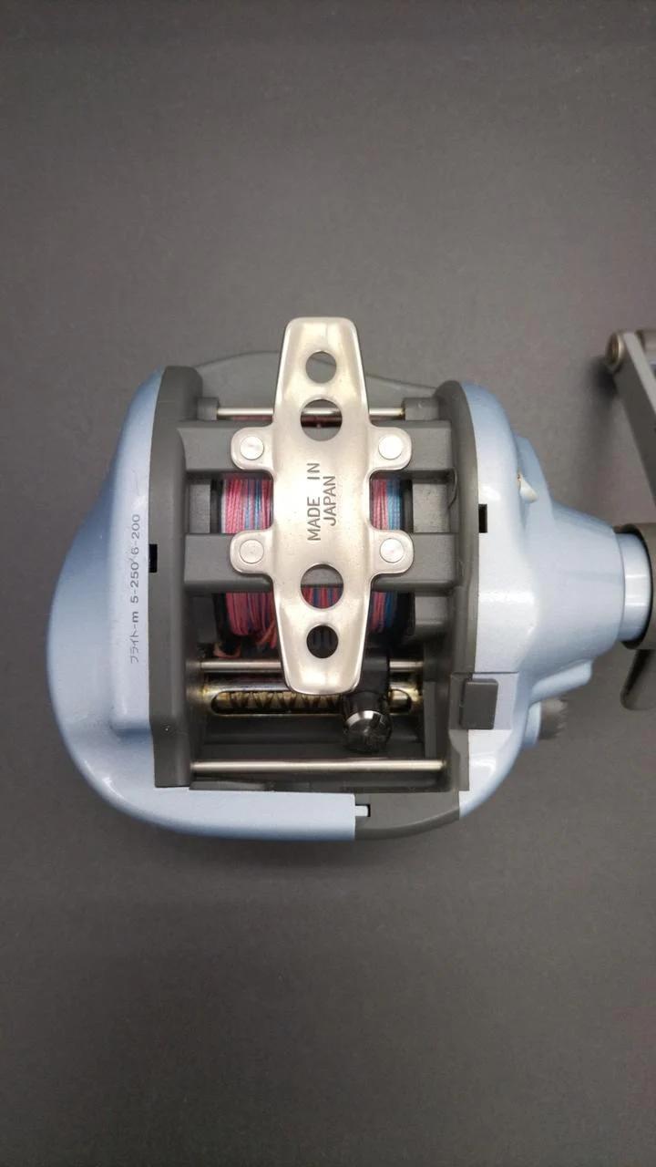 DAIWA Boat fishing baitcasting reel with counter SUPER TANASENSOR 400C - Image 10