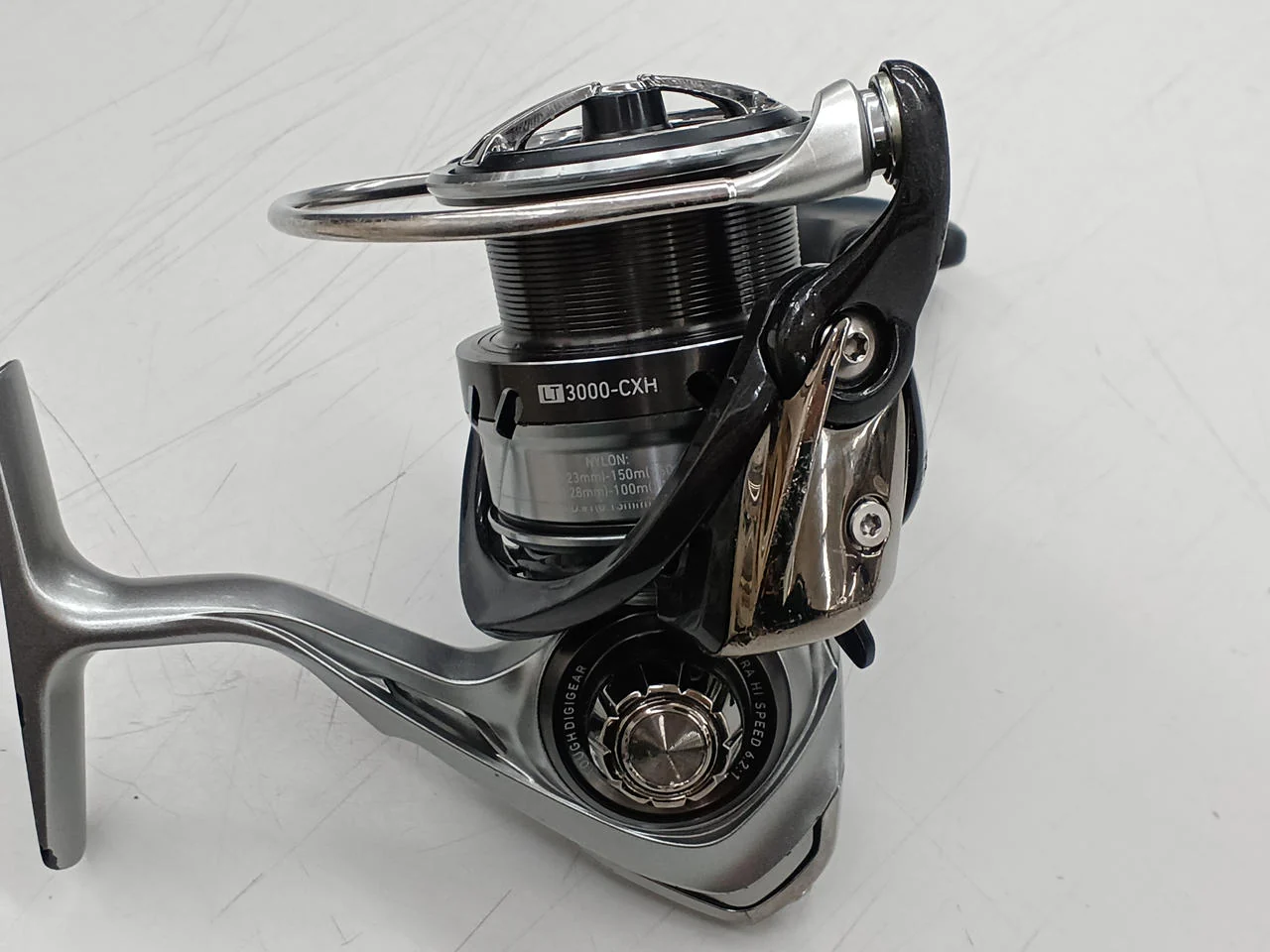 DAIWA Spinning Reel CALDIA Body Only LT3000-CXH - Image 3