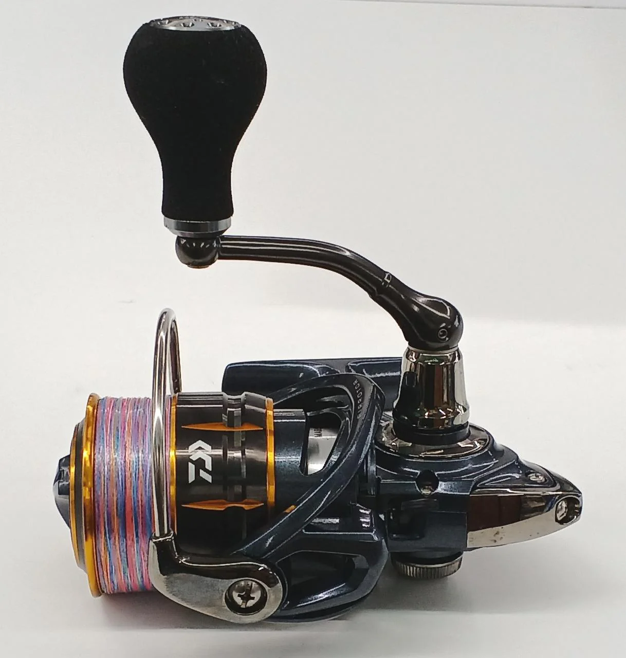 DAIWA Daiwa Spinning Reel FREAMS 2506H - Image 3