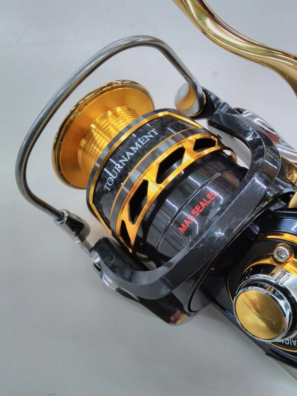 DAIWA Reel 15 TOUNAMENT ISO 3000SH-LBD - Image 4