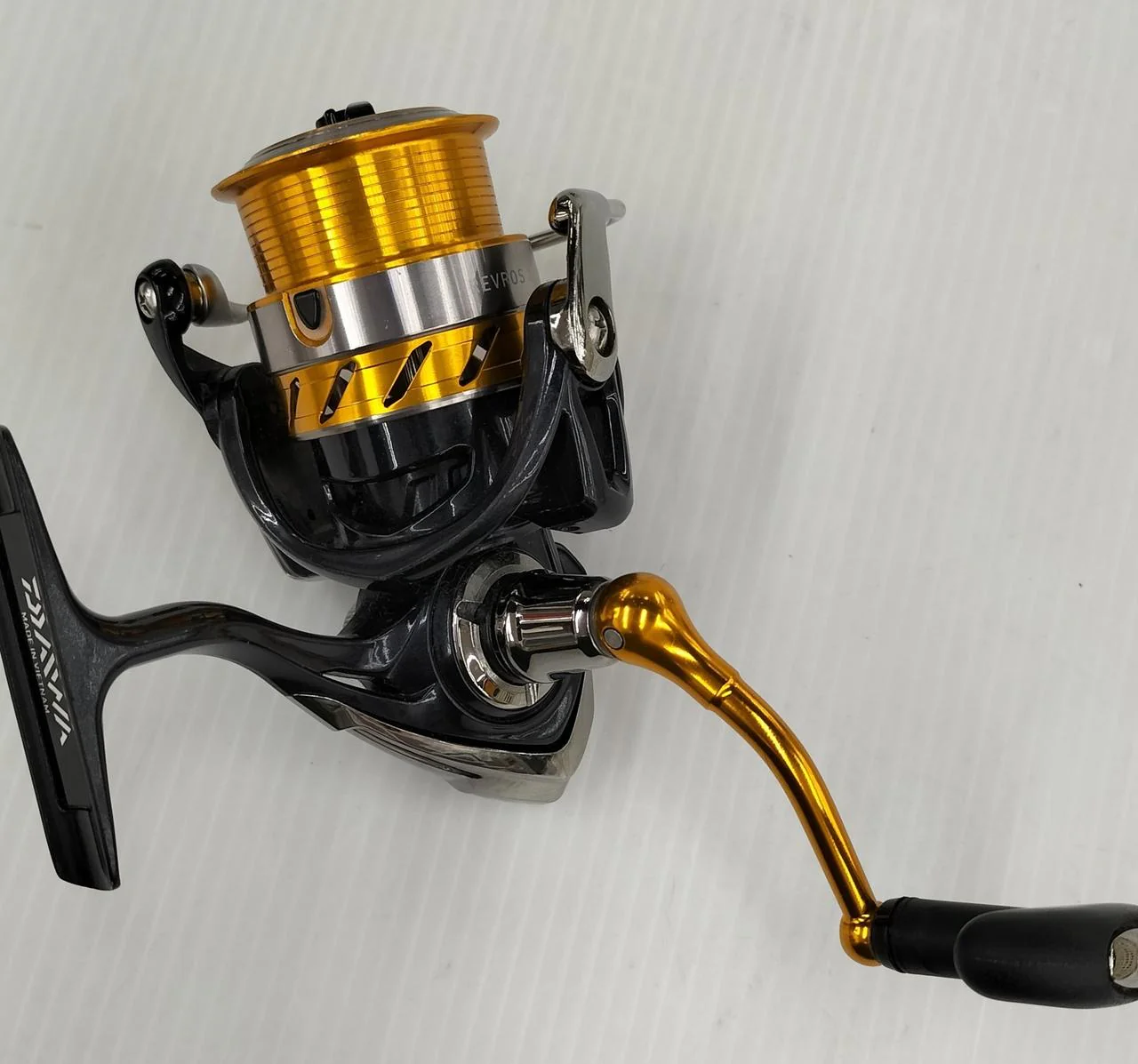 DAIWA Reel REVROS 2506 - Image 2