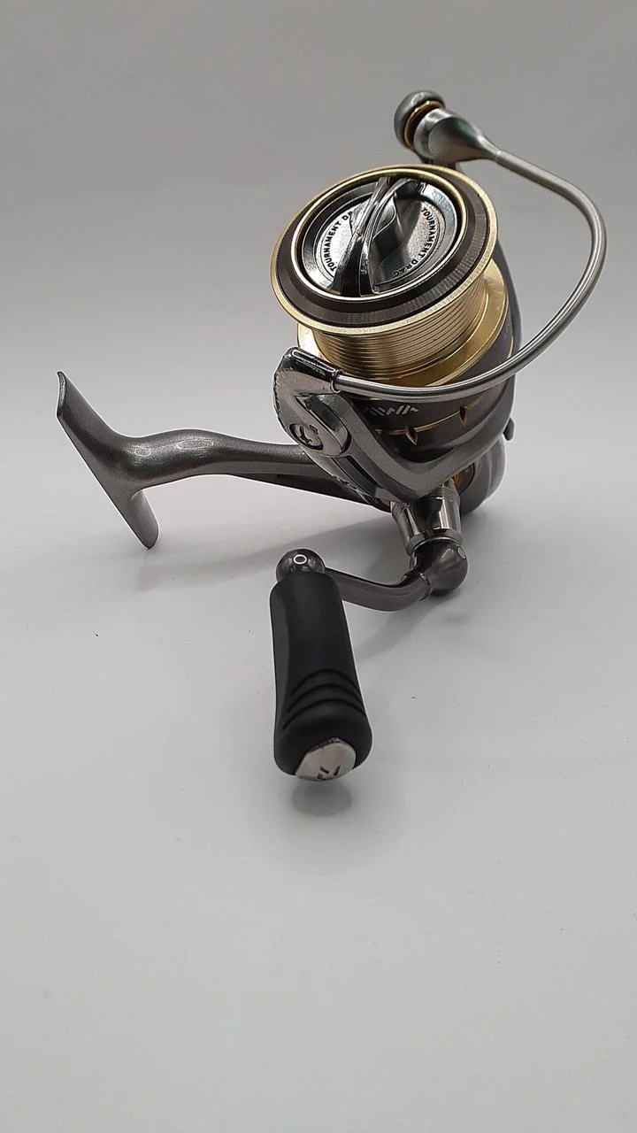 DAIWA Spinning Reel 12 LEGALIS 2506 - Image 4
