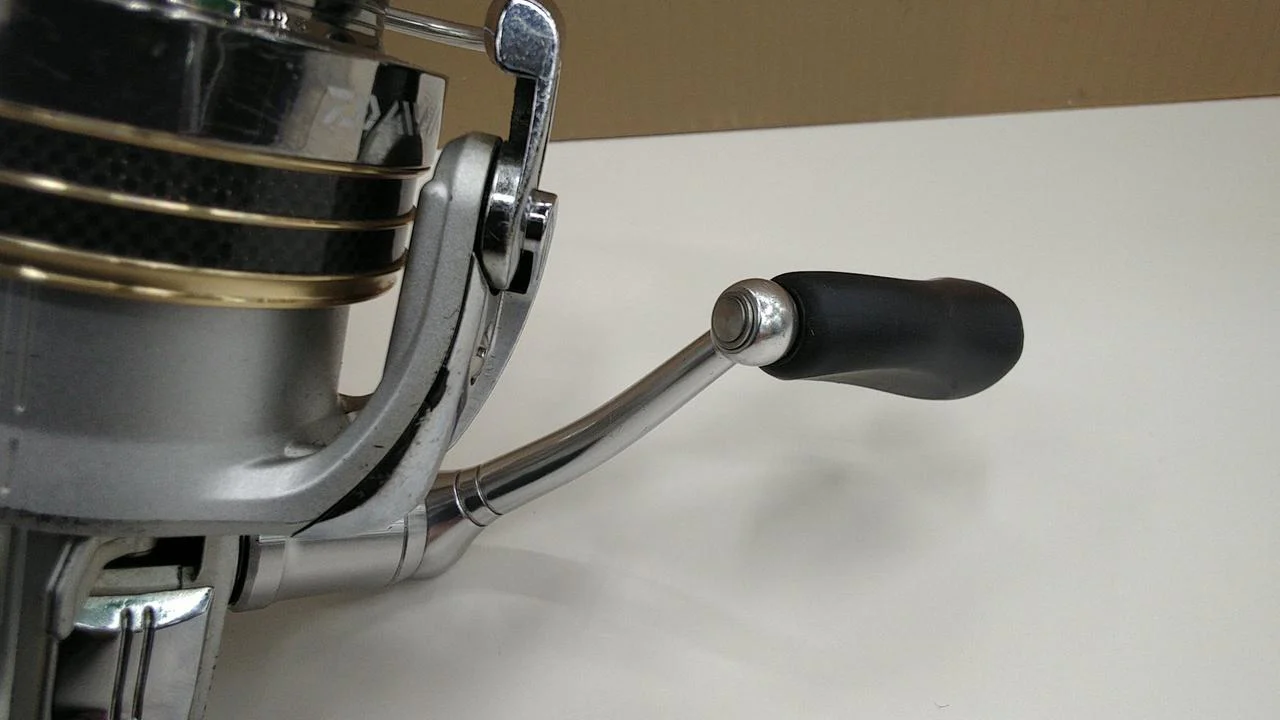 DAIWA Spinning Reel 12 LUVIAS 3012H - Image 4