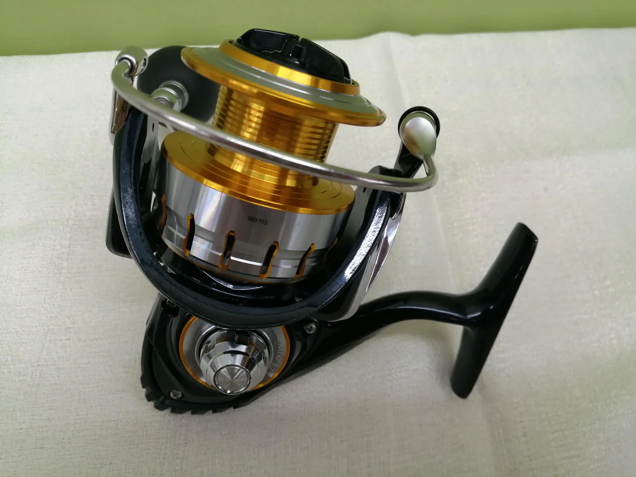DAIWA Spinning Reel 16 BLAST 4000H - Image 5