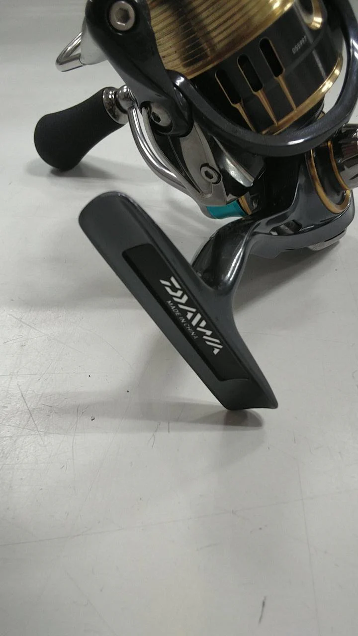 DAIWA Spinning Reel 17THEORY 2506 - Image 9
