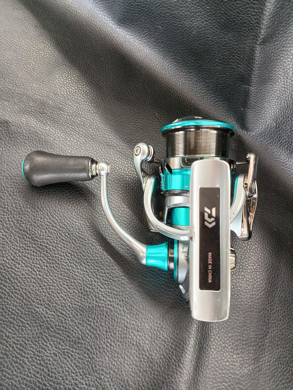 DAIWA Spinning Reel 18 EMERALDAS AIR LT3000S-CXH - Image 5