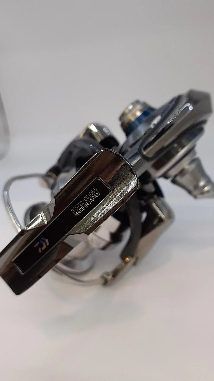 DAIWA Spinning Reel 18 EXIST LT 4000-C 00055722 - Image 10