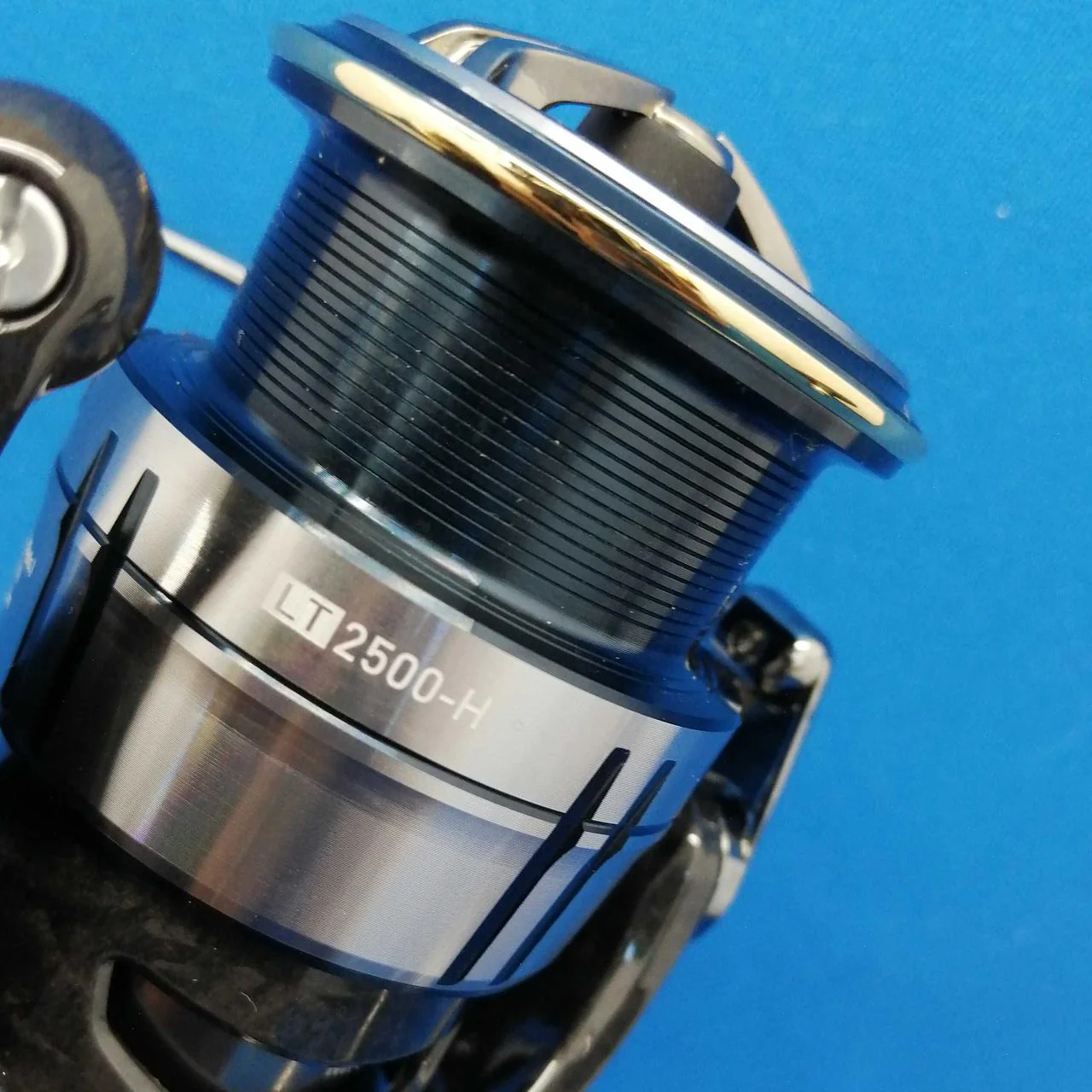 DAIWA Spinning Reel 19 CERTATE LT2500-H - Image 9