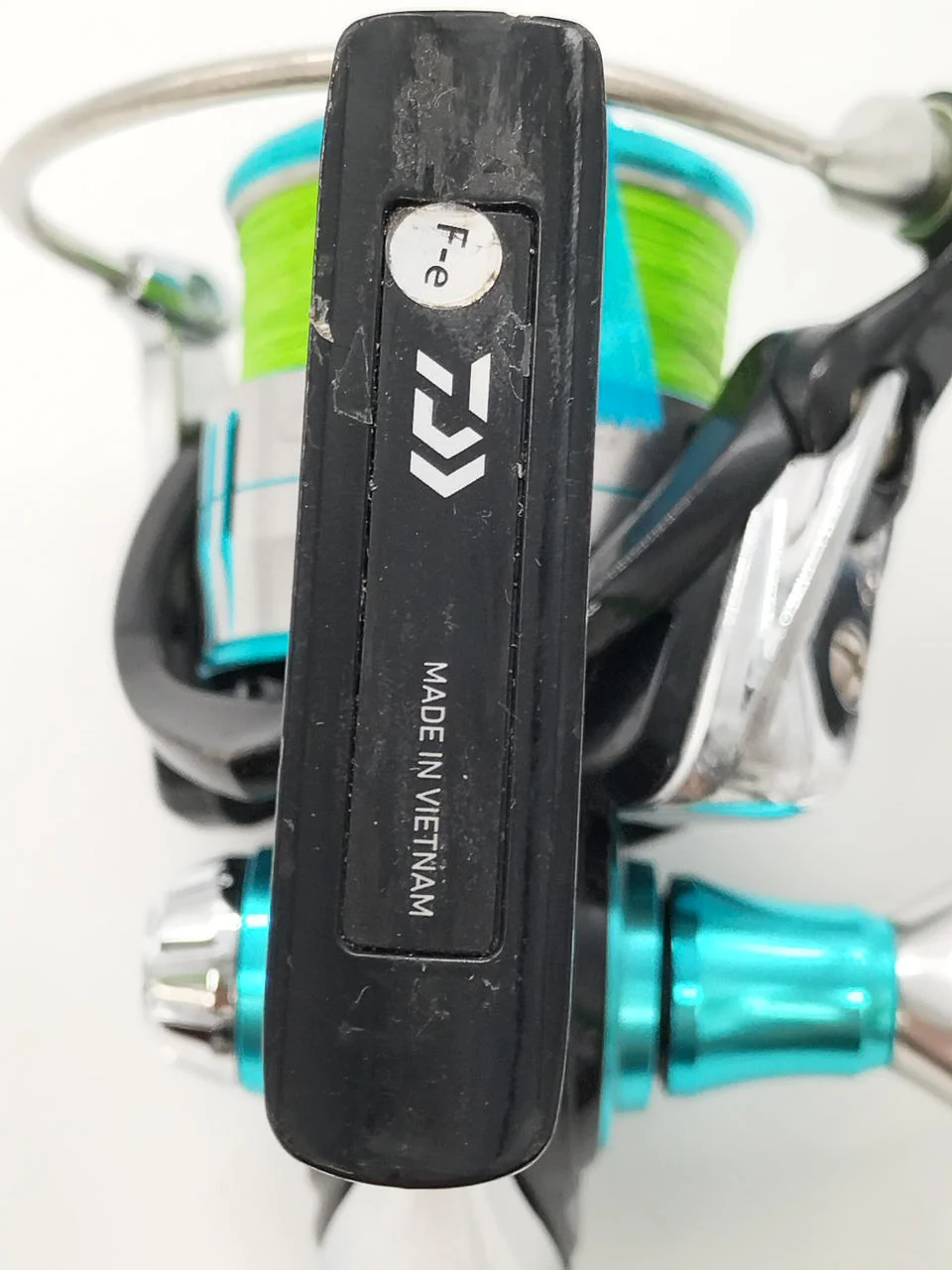 Daiwa Spinning Reel 19 Esmeralda LT 2500S-DH - Image 5