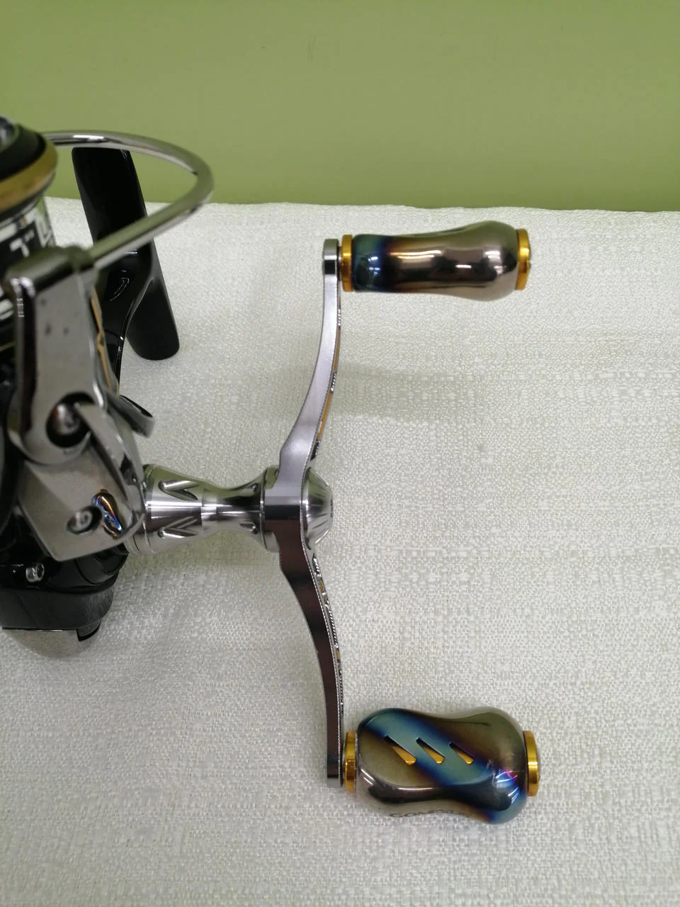 DAIWA Spinning Reel 19BALLISTIC LT2500S-XH - Image 2