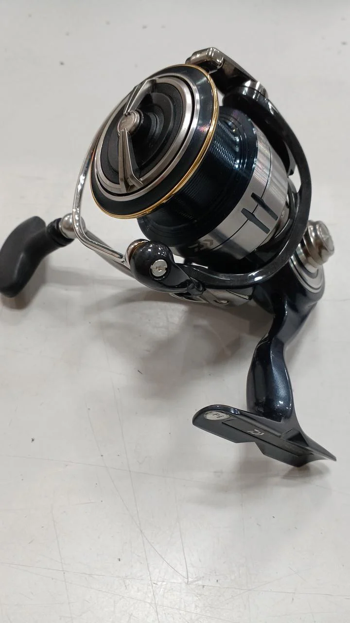 DAIWA Spinning Reel 19CERTATE LT3000-CXH - Image 4