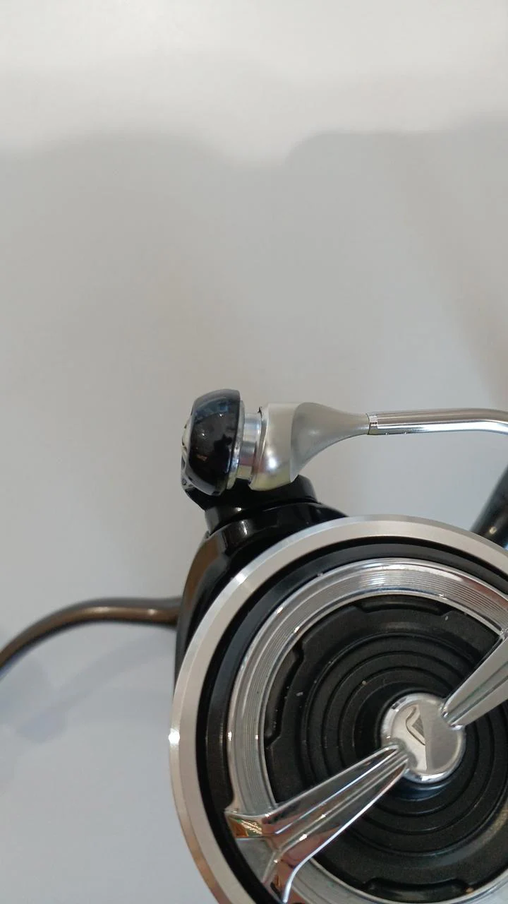 DAIWA Spinning Reel 19LEXA LT3000S-CXH - Image 4